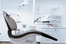 מה כדאי לדעת על טיפולי שיניים אסתטיים
